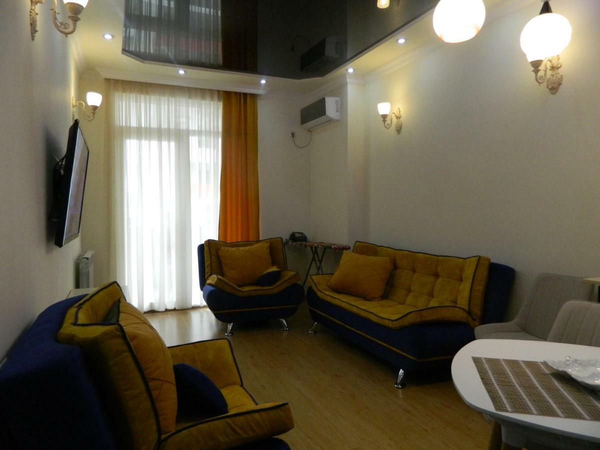 Chemi Saxli Apartment Batum Dış mekan fotoğraf