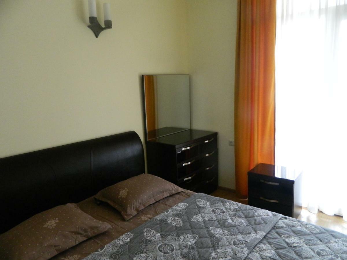Chemi Saxli Apartment Batum Dış mekan fotoğraf