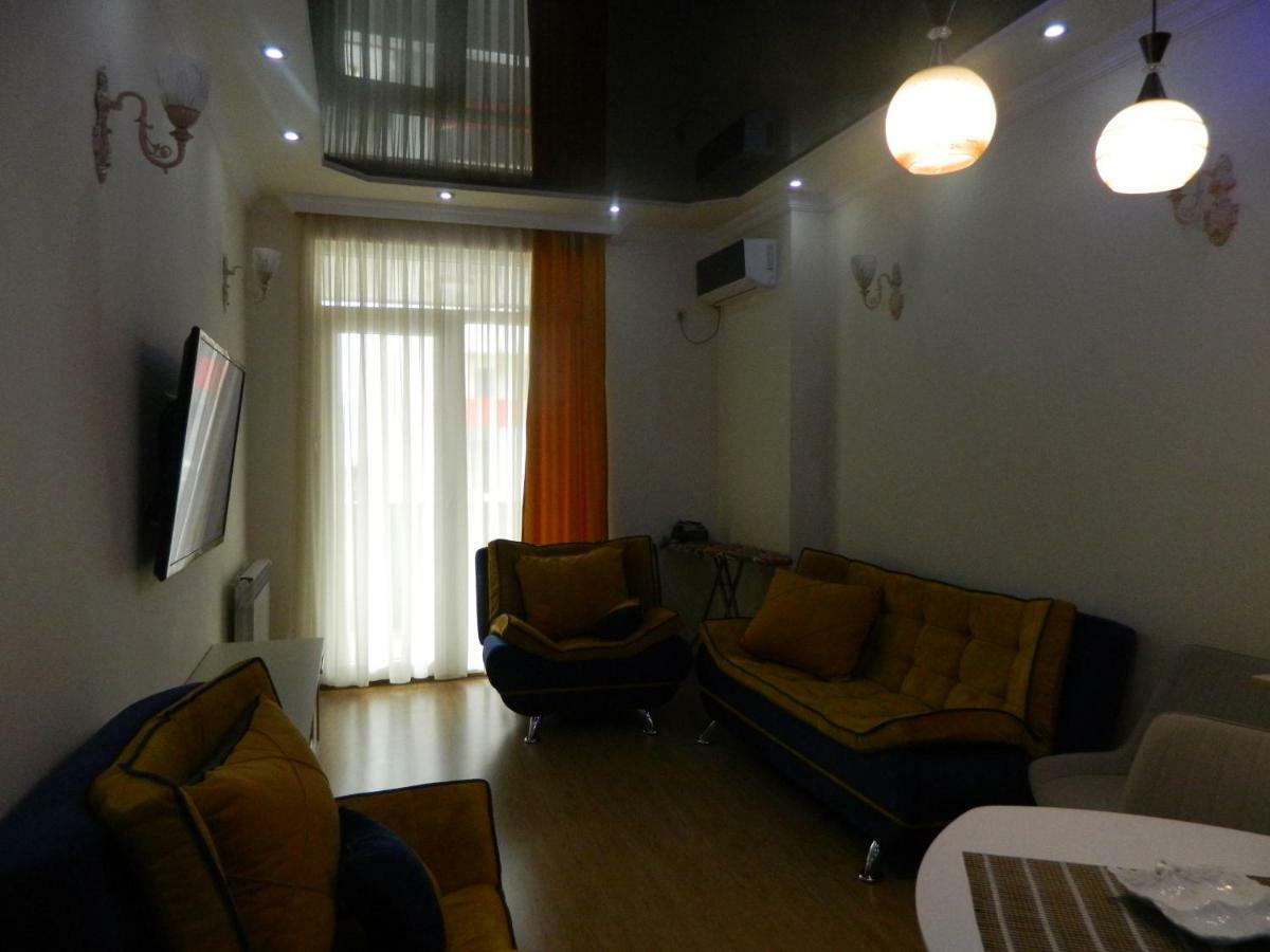 Chemi Saxli Apartment Batum Dış mekan fotoğraf