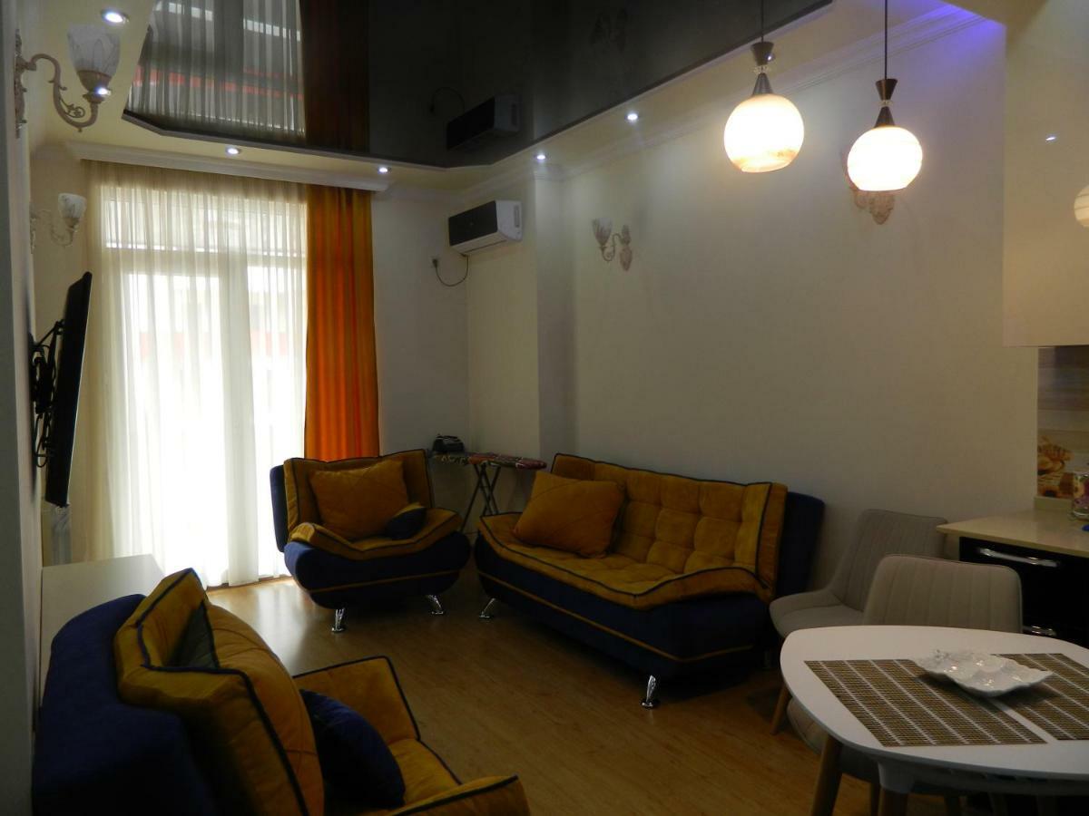 Chemi Saxli Apartment Batum Dış mekan fotoğraf